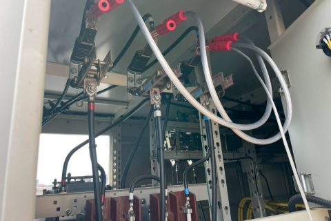 【高圧受変電設備工事】高圧ケーブル接続部の施工完了