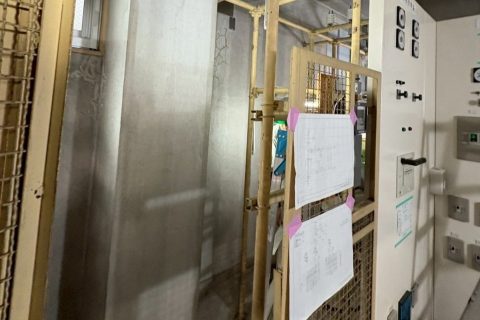 【高圧受変電設備】電気室更新工事前高圧受変電設備