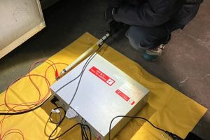 【各種試験】直流耐電圧試験器による試験状況