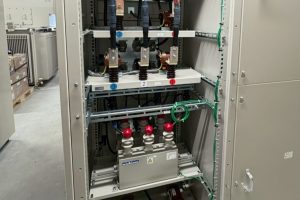 【高圧受変電設備】高圧機器・ケーブル接続状況