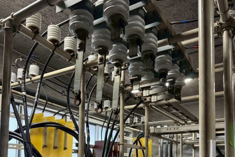 【高圧受変電設備】更新前の高圧受変電設備