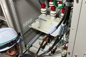 【高圧受変電設備】高圧進相コンデンサの接続作業