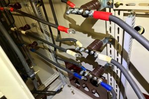 【高圧受変電設備工事】高圧ケーブル結線作業