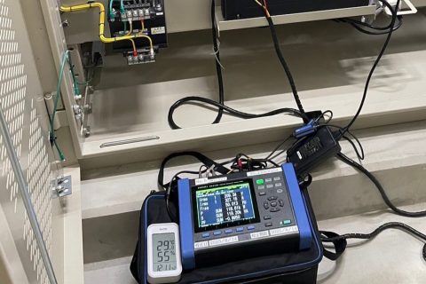 【各種試験】電源品質アナライザーによる測定