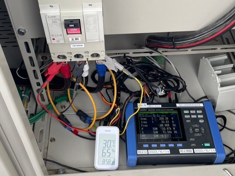 【各種試験】HIOKI電力測定器による主幹ブレーカー負荷測定