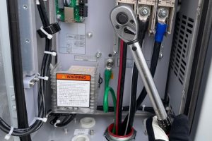 【高圧自家消費型】パワコン（PCS）端子のトルク管理