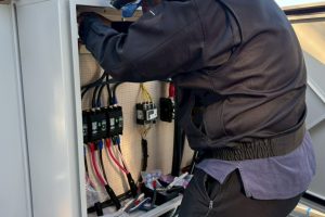 【高圧自家消費型】集電盤内部配線工事