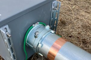 【系統用蓄電所】鋼製電線管接続・接地工事