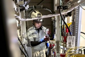 【高圧受変電設備】高圧ケーブル接続・締付作業