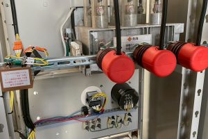 【高圧受変電設備工事】更新後のキュービクル内部