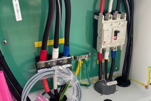 【各種試験】PCS交流側接続盤の配線確認