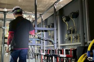 【高圧受変電設備】電気室内の施工状況