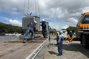 【その他】変圧器の撤去・搬出作業