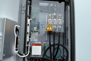【太陽光発電設備】パワーコンディショナ（PCS）内部の配線および基板確認