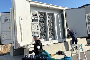 【系統用蓄電所】蓄電池コンテナ内部機器確認