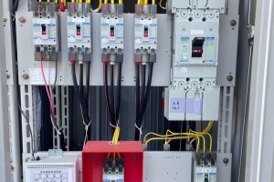 【各種試験】低圧配電盤の各回路系統測定状況